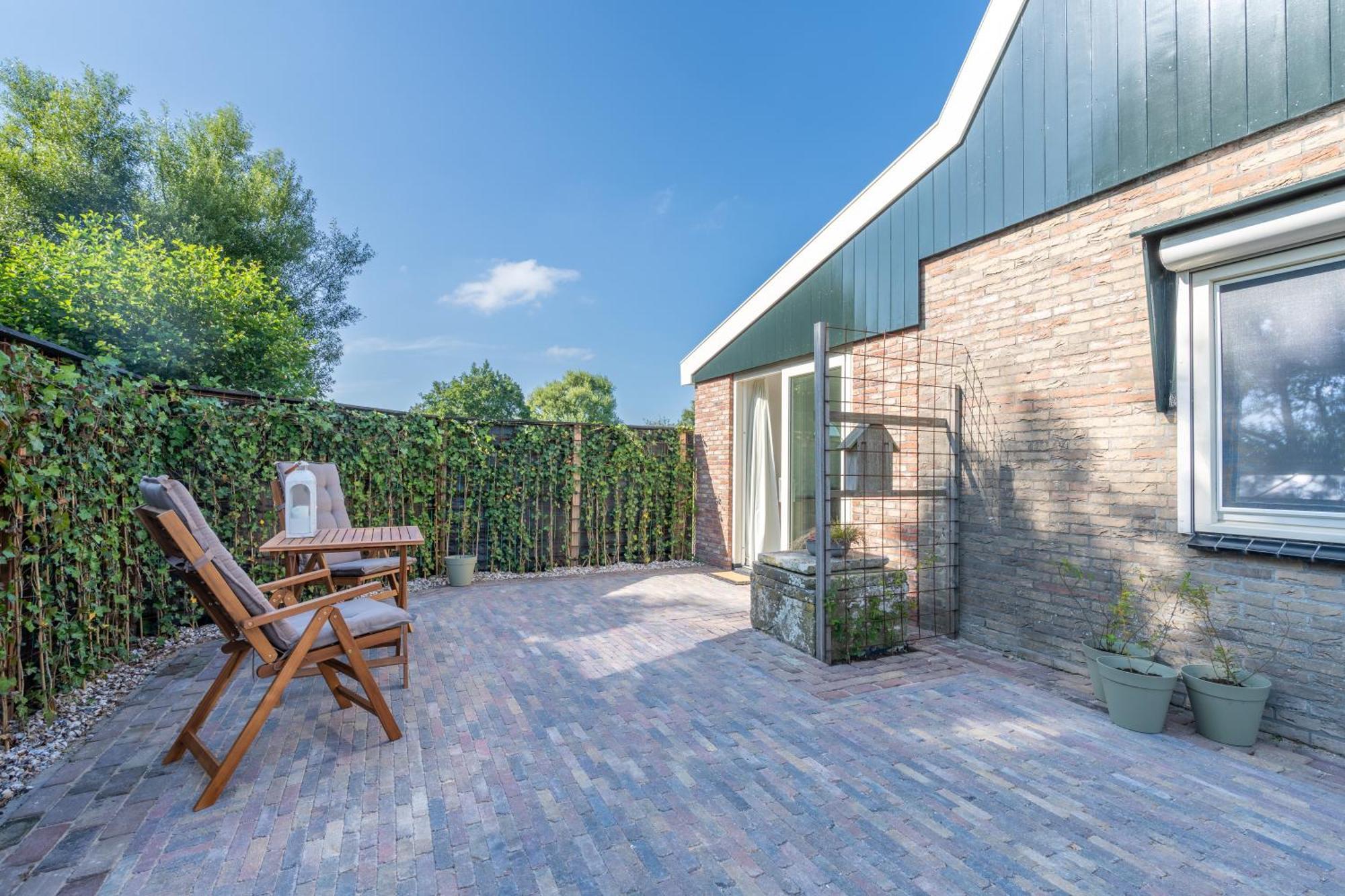 Gastsuite Het Duinroosje Met Hottub Op Het Prive Terras! Den Burg Exterior foto
